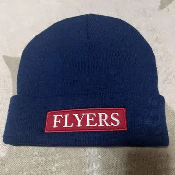 시착만 한 상품 FLYERS 로고 네이비 비니 모자