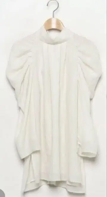 머스트라다 Mystrada 베이지 리본 포함 시어 블라우스