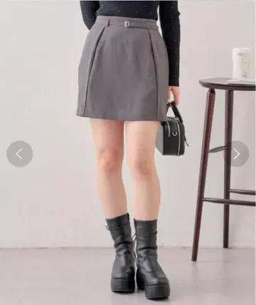 Chico 치코 [페치팬 포함] 본딩 라이크 코쿤 미니 스커트