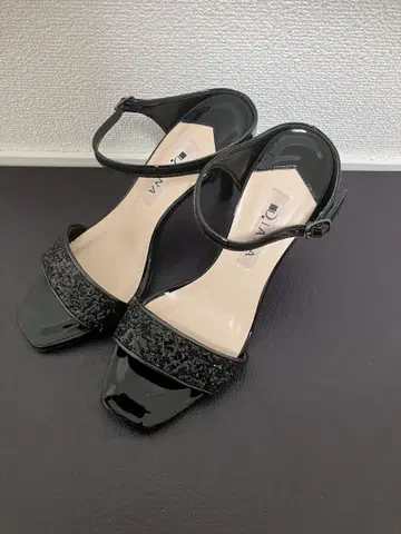 DIANA 다이애나 글리터 포함 뮬 샌들 핑힐 블랙 22