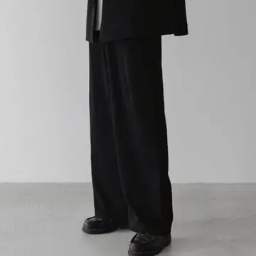 단종 remer 루즈 세미 와이드 스트레이트 팬츠 블랙 슬랙스