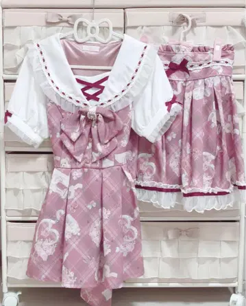 LIZLISA Sewing Bear 패턴 셋업 보르도 빨간색 반팔