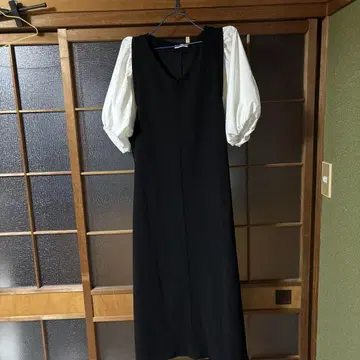 블랙 V넥 롱 원피스