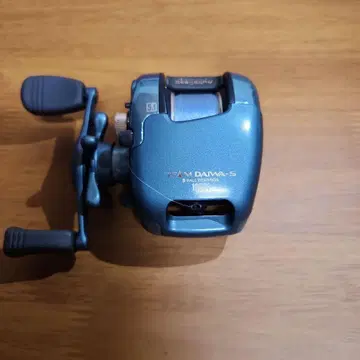 Daiwa TEAM DAIVA-S 105Pi 낚시릴