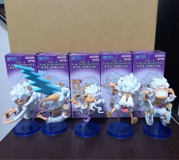 월드 콜렉터블 기어 5