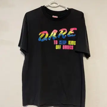 D.A.R.E. 블랙 티셔츠 Hanes