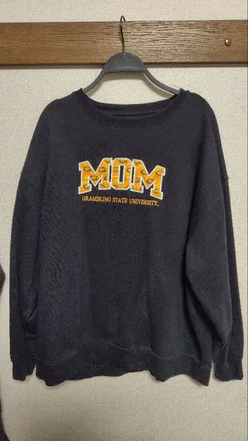 Jansport MOM 맨투맨 XXL 블랙 자수