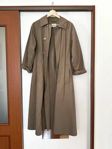 LEGLAZIK 카키 베이지 롱 코트