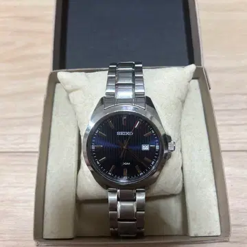 SEIKO 네이비 다이얼 손목시계 SUR275P