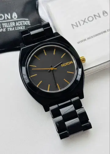 [ 배터리 새상품급 ] NIXON의 TIME TELLER 블랙 x 골드2
