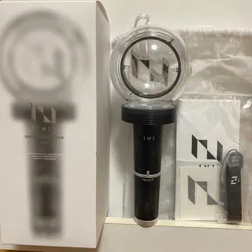 INI 공식 응원봉