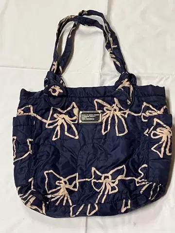 MARC JACOBS 마크제이콥스 리본 무늬 토트백