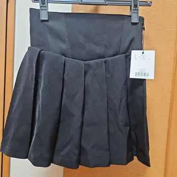 rady 허리 코르셋 스커트 블랙