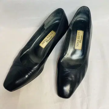 니나리치 펌프스 천연 가죽 일본제 블랙 스퀘어토 23.5cm