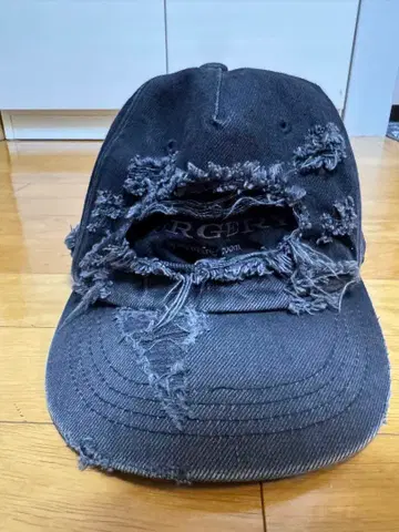 서저리 디스트로이드 데님 캡 사저리 캡