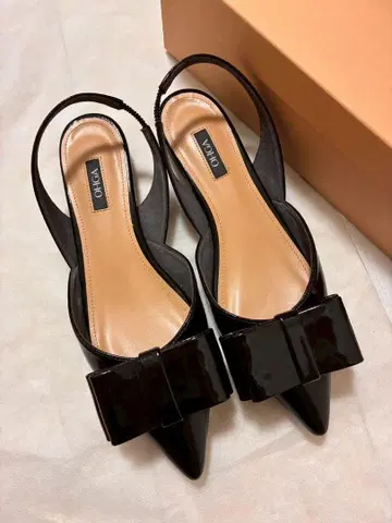 OHGA 스틸레토 빅 리본 뮬