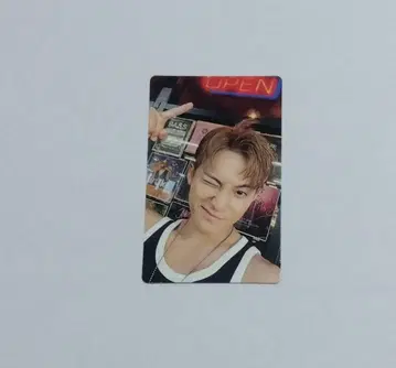 CxM HYPE VIBES 민규 트레이딩 카드