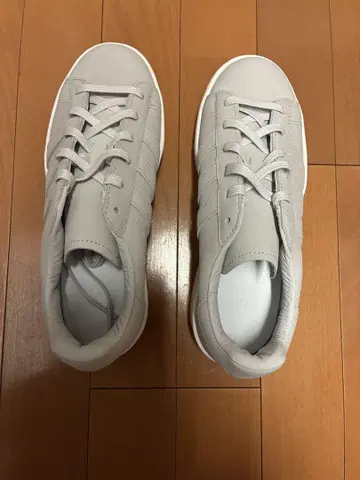 Y-3 그레이 로우컷 통굽 스니커즈