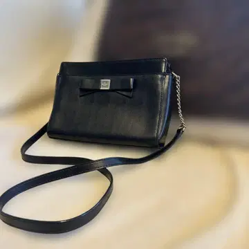 새상품급 Kate Spade 숄더백 리본 체인 블랙 수납 가방