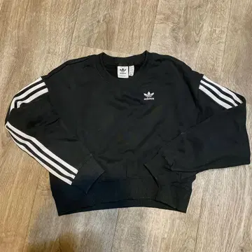 adidas 블랙 트레이닝복 S