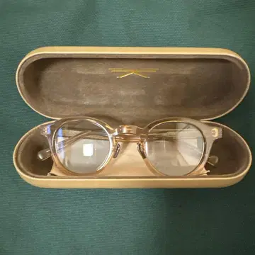 kearny dearie light brown 츠네타 다이키 착용 모델