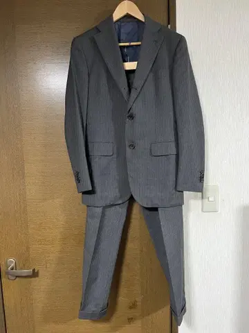 르 코스튬 보이콧 수트 셋업 그레이 스트라이프