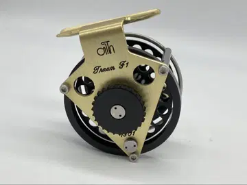 새상품급 아리하트 트라운 F1 Ari T Hart Traun F1 우회전
