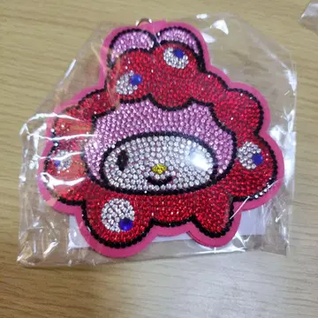 오사카 간사이 만박 미야쿠미야쿠 산리오 마이멜로디 반짝이는 가죽 키링
