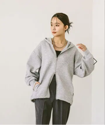 글로벌 워크 라이트 쿠션 ZIP 후디