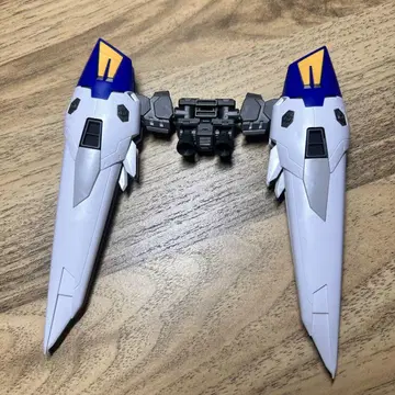 RG 윙건담 제로 백팩 부품