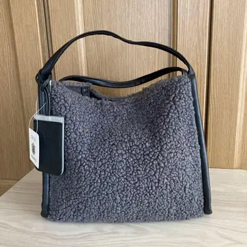 COOCO 보아 소재 핸드백 그레이