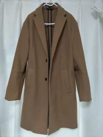 ZARA 베이지 체스터 코트 M 사이즈