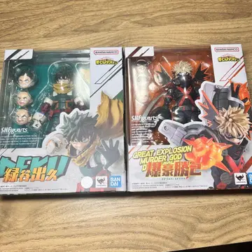SH Figuarts 미도리야 이즈쿠 & 바쿠고 카츠키 2체 세트