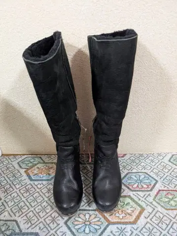 퍼 내부 블랙 롱 부츠