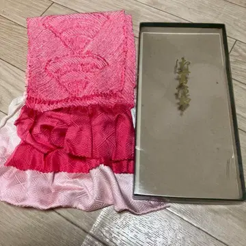 핑크 화이트 오비 장식 천