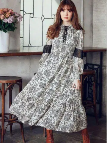 Herlipto winter floral long sleeve dress