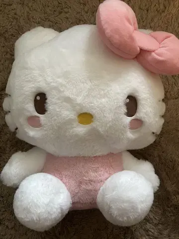 헬로키티 봉제 인형