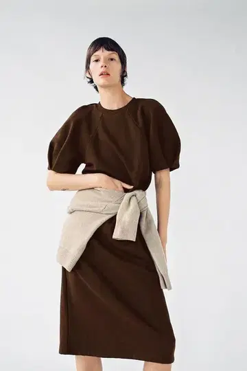 ZARA 퍼프 슬리브 맨투맨 원피스