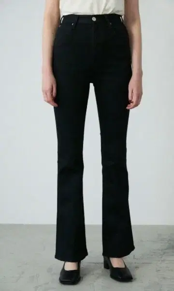 moussy 마우지 HW Rebirth FLARE 24