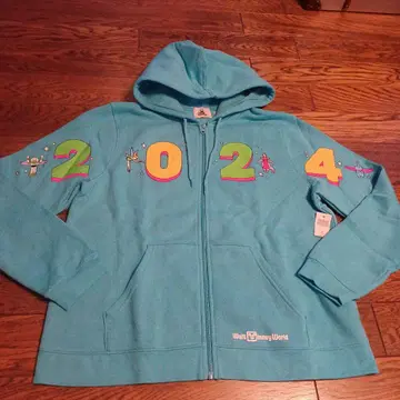 [ 초레어 ] Disney 2024년 디자인 집업 후드티