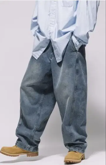FREAK'S STORE 와이드 실루엣 트위스티드 커브 데님