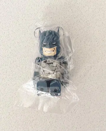 BE@RBRICK CHASE BATMAN HUSH #1