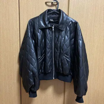 ZARA 블랙 퀼팅 가죽 자켓 M