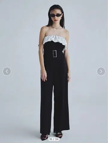 에이미 이스트 월 벌룬 프릴 베어 올인원 블랙