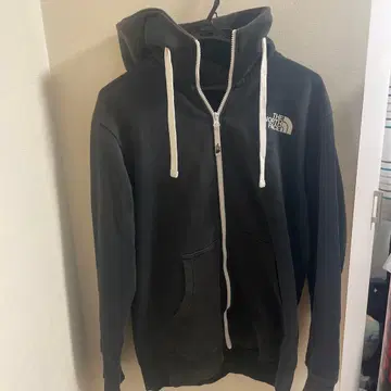THE NORTH FACE 블랙 후드티