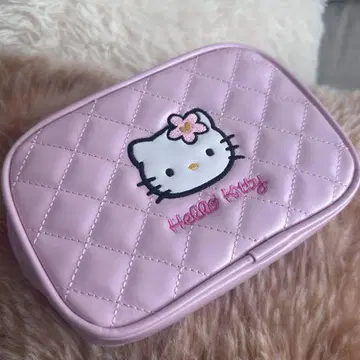 키티 퀼팅 파우치 한국
