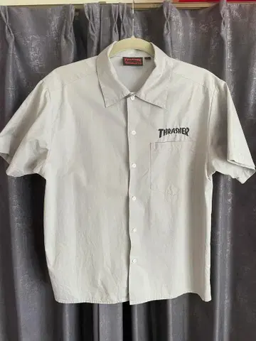 THRASHER 반팔 셔츠 사이즈 S