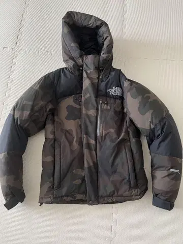 THE NORTH FACE 카모플라쥬 다운 자켓 S