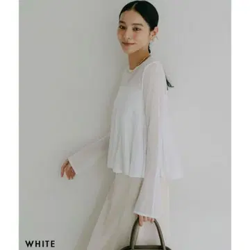 베이스먼트 온라인 페플럼 시어 탑 화이트