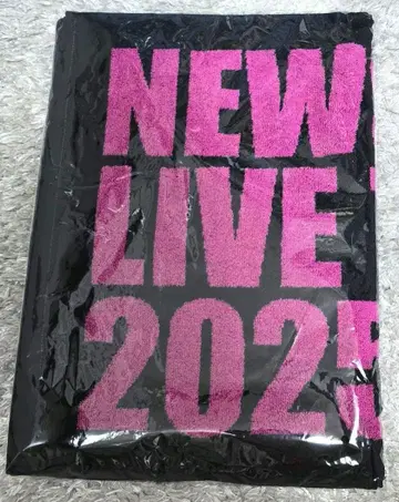 NEWS LIVE TOUR 2025 변신 타월